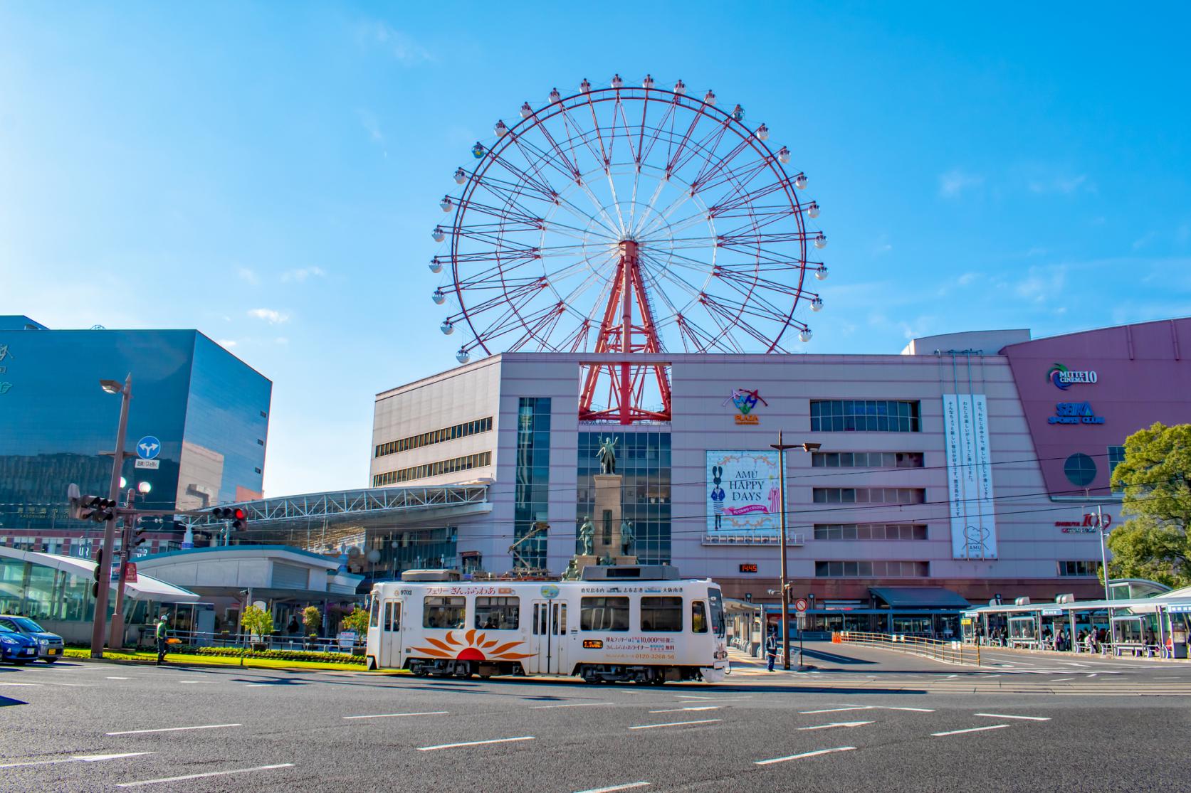 If you take the Kyushu Shinkansen, accommodations near Kagoshima Chuo Station are recommended.-0